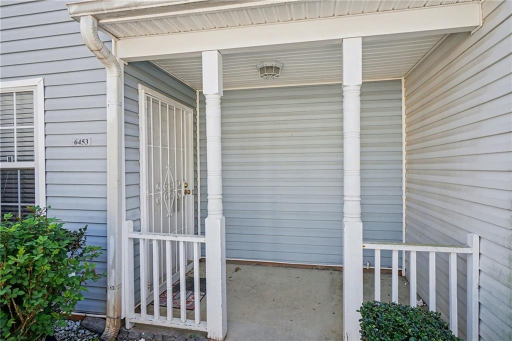 6453 Wellington Chase Court