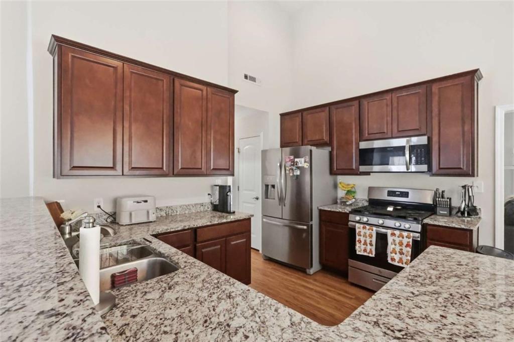 25 Manor Oak Lane