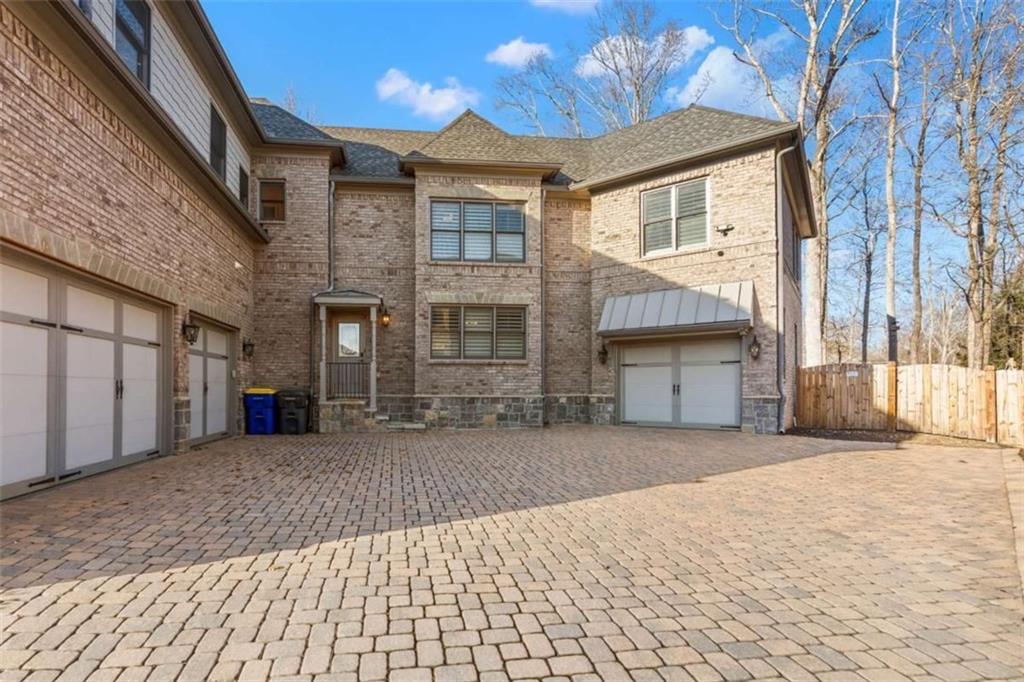 925 Sunny Meadows Lane