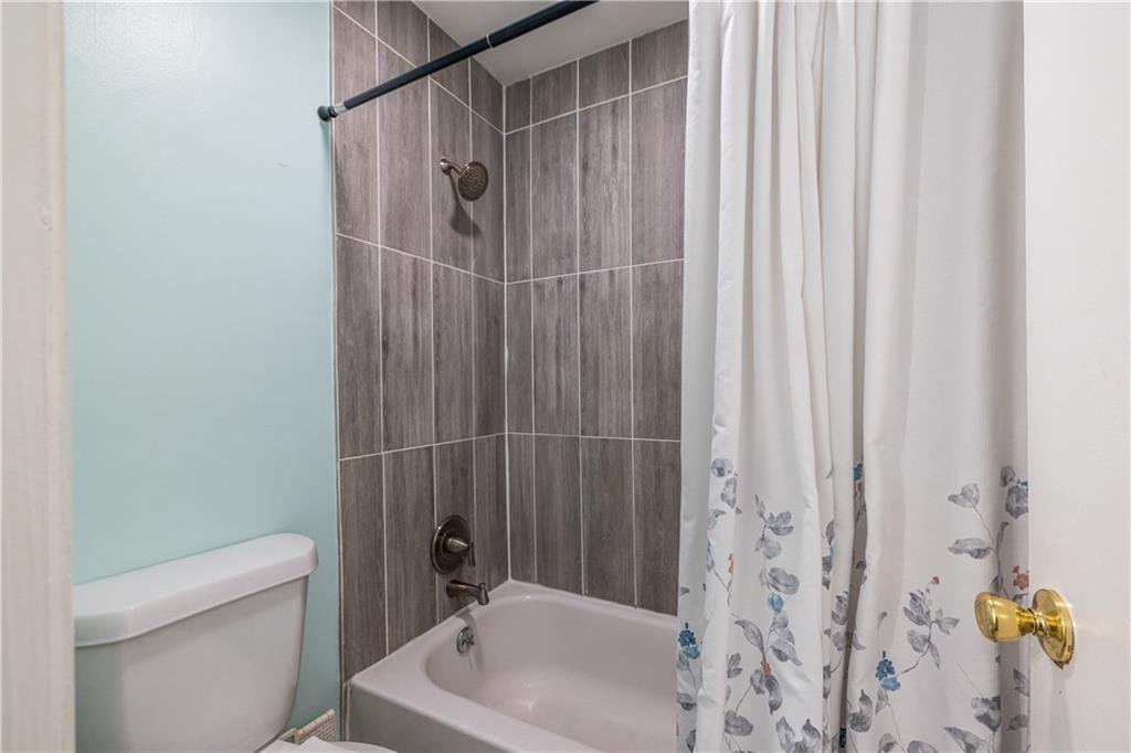 2516 Bradford Square, Atlanta, Georgia image 37