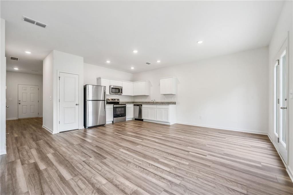 Greyson Parc - Residential Lease