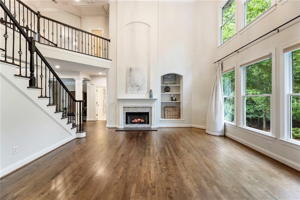 1085 Beacon Hill Crossing