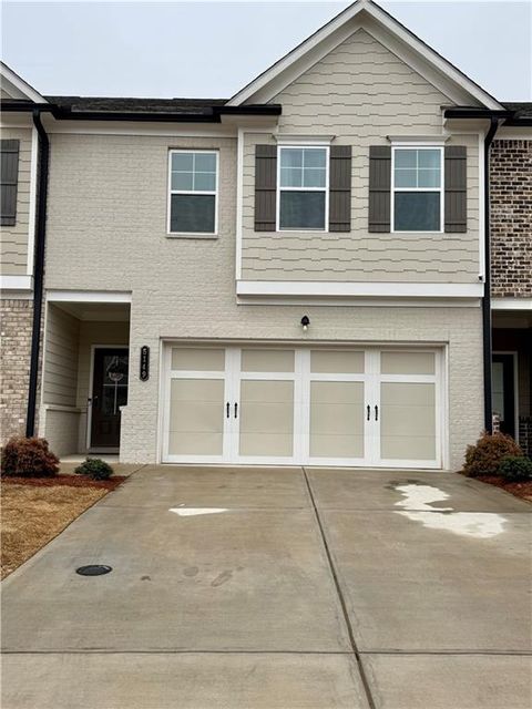 Townhouse For Sale - 5149 Fox Den Road<br/> Oakwood, GA 30566