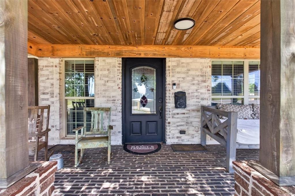 5648 Highway 53 W