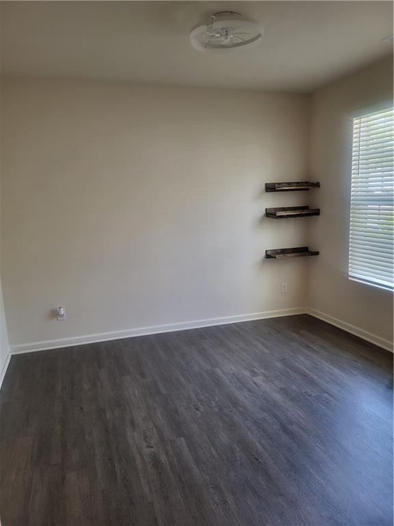 594 Starbuck Parkway