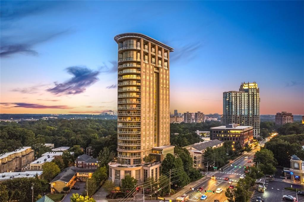 The Phoenix on Peachtree - Residential