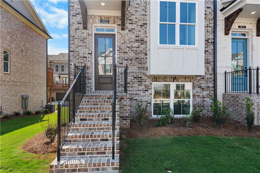 2822 Evanshire Avenue 111