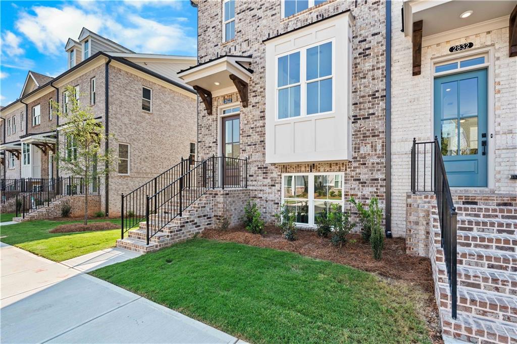 2822 Evanshire Avenue 111