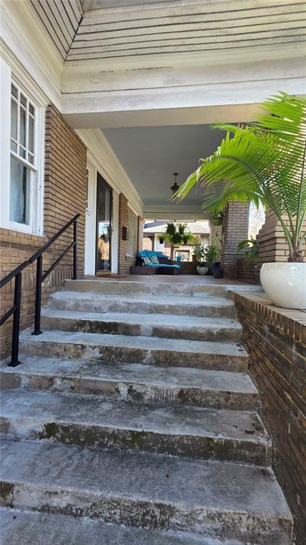 638 Moreland Avenue NE