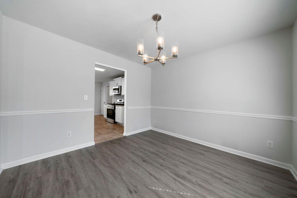 552 S Fortune Way, Dallas, Georgia image 8