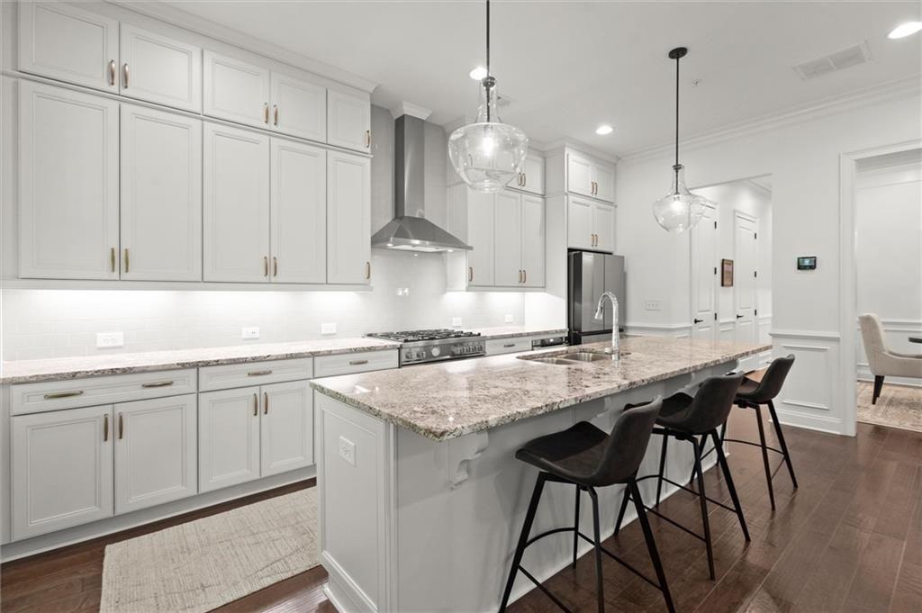Midwick - Residential