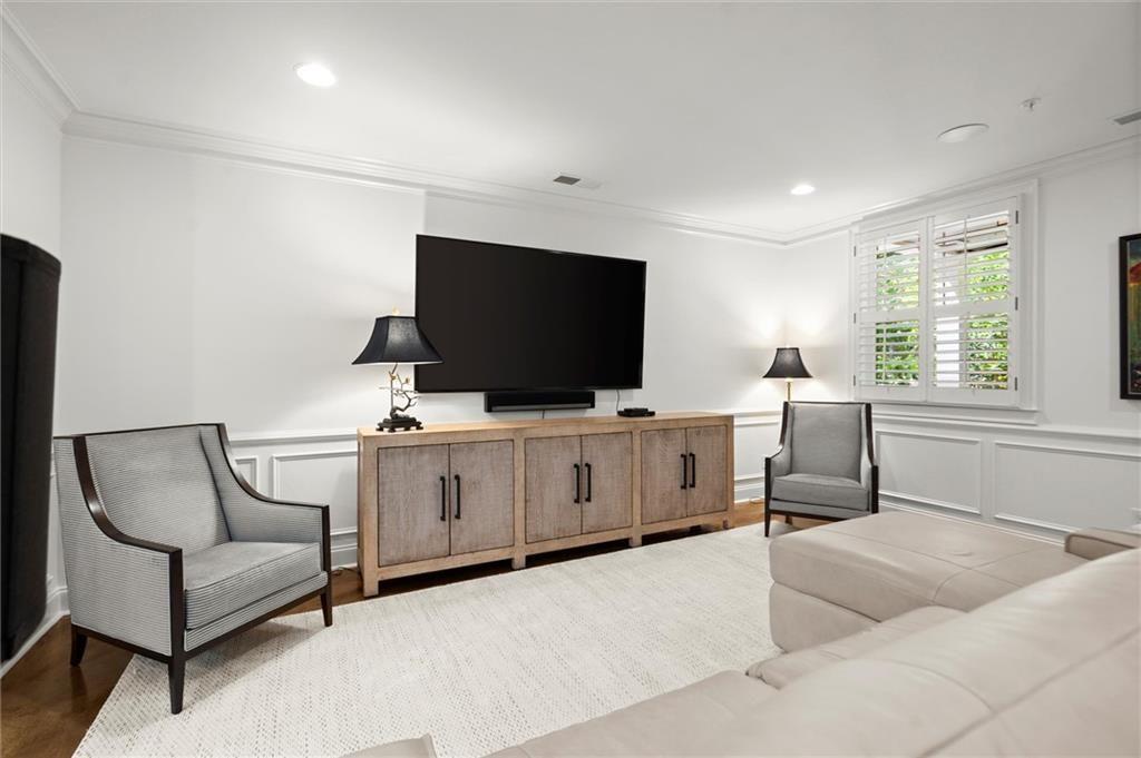 Midwick - Residential