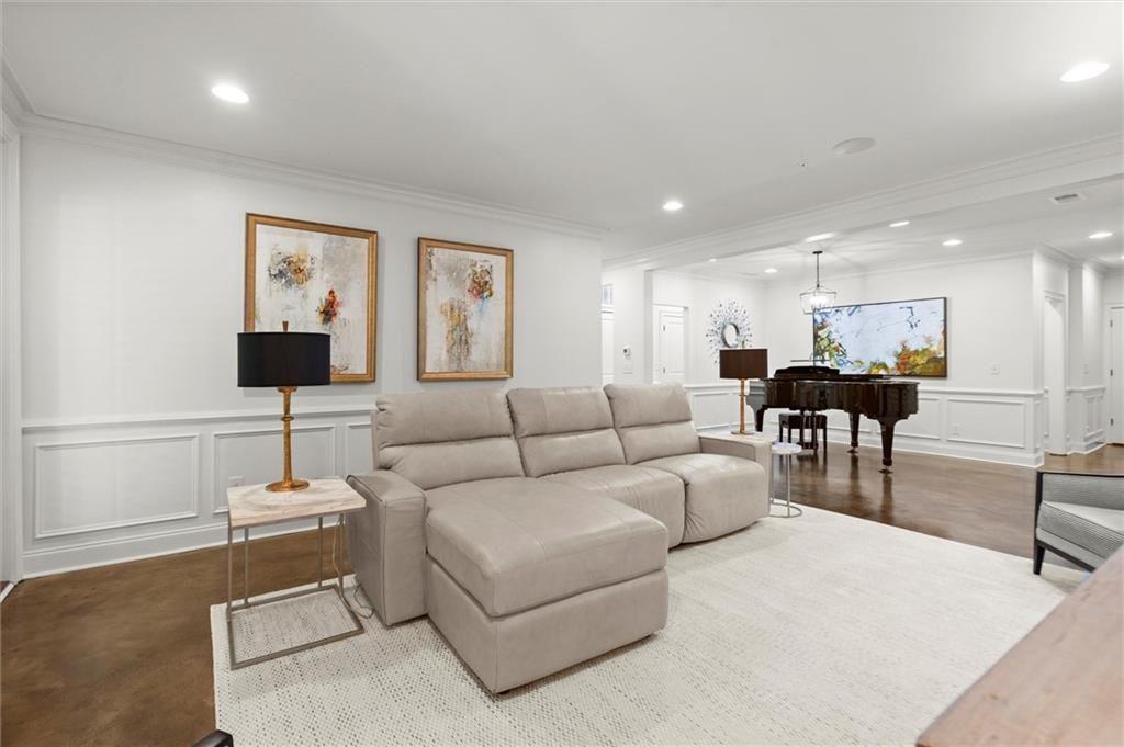 Midwick - Residential