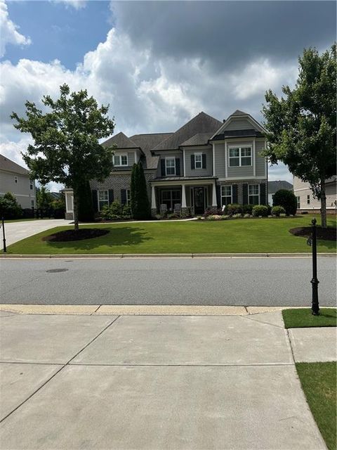 Homes For Sale - 161 Sierra Circle<br/> Woodstock, GA 30188
