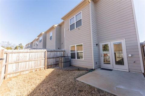 A home in Lithonia