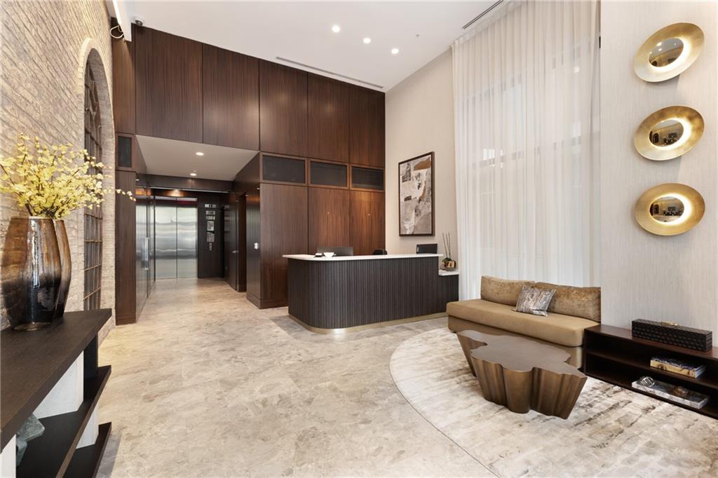 867 Peachtree Street NE 203