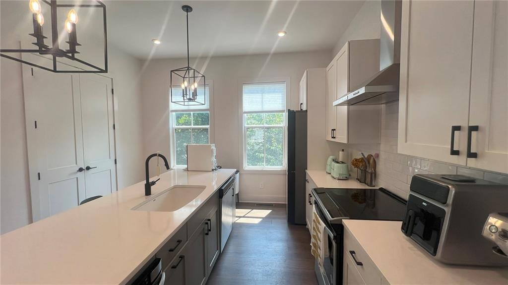 200 Chestnut Circle