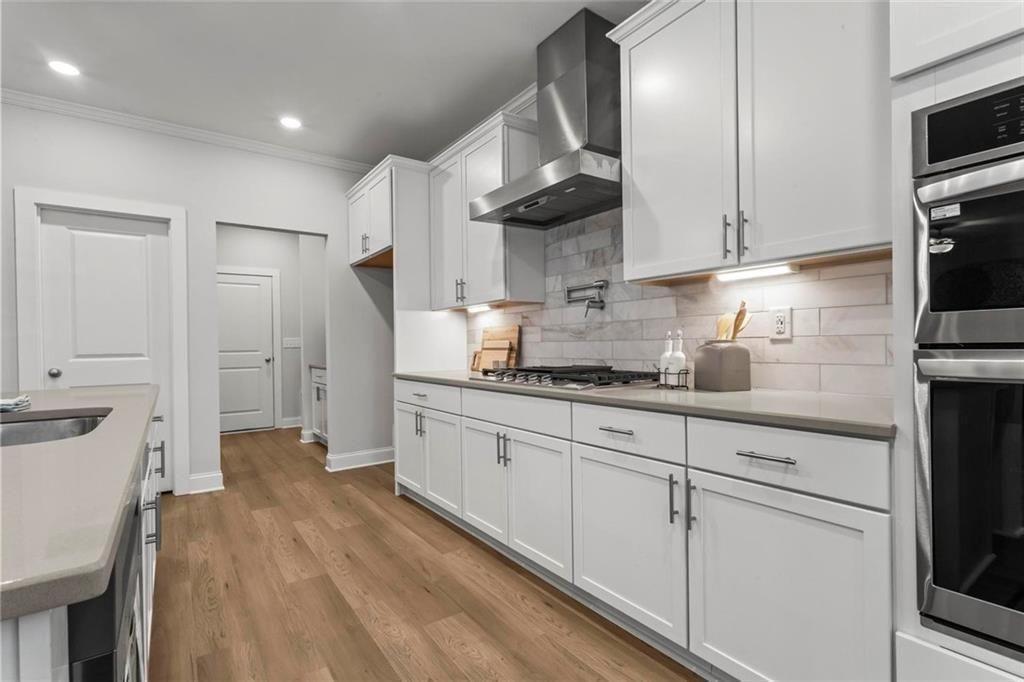 90 Riverwalk Manor Drive