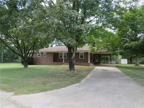 A home in Cedartown