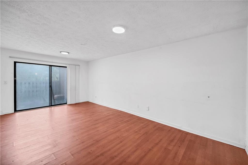 2570 Bradford Square, Atlanta, Georgia image 12