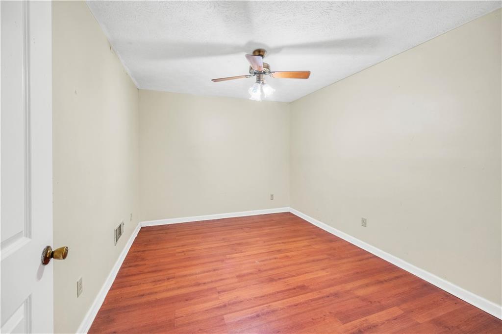 2570 Bradford Square, Atlanta, Georgia image 16