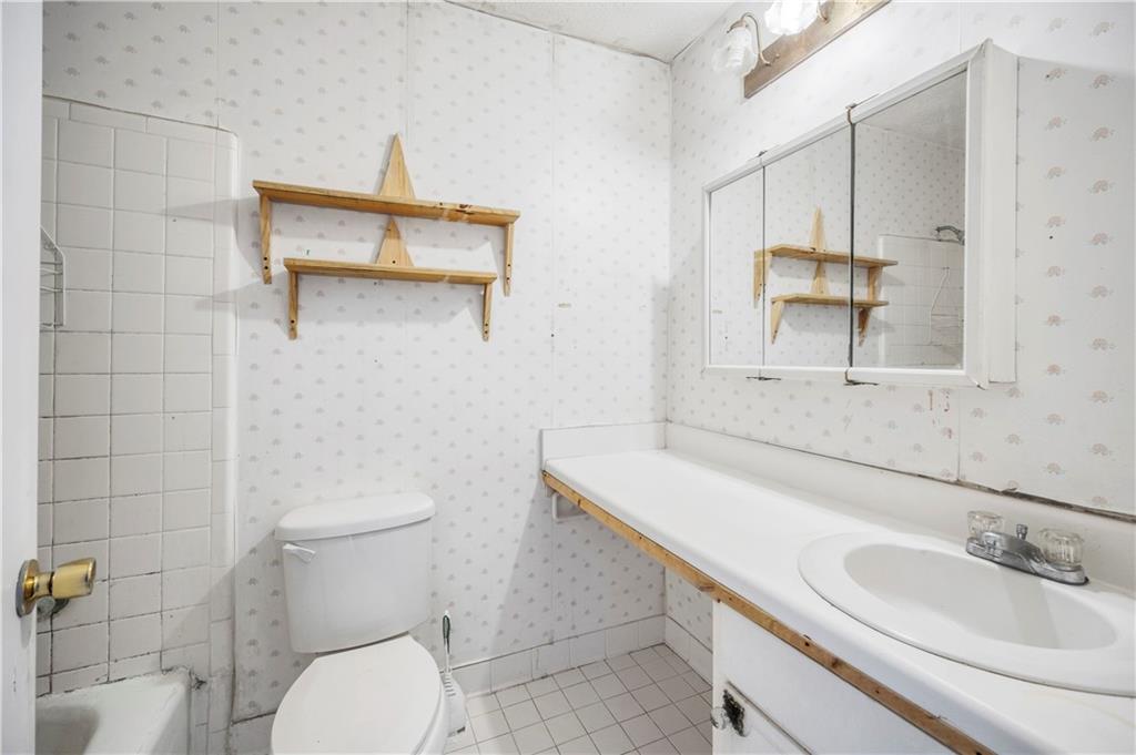 2570 Bradford Square, Atlanta, Georgia image 10