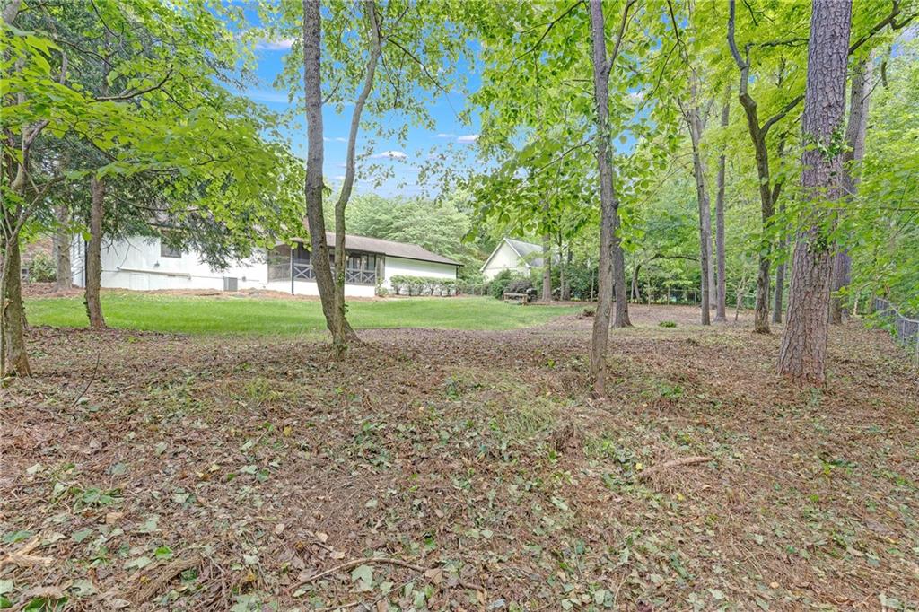 1391 Arden Drive, Marietta, Georgia image 33