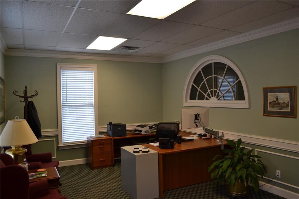 1225 Johnson Ferry Road 200