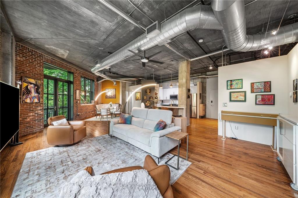 3235 Roswell Road NE 405