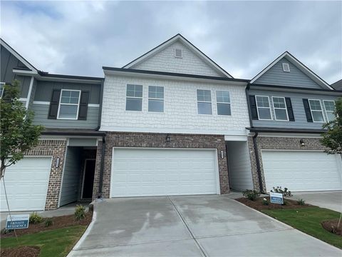 Townhouse For Rent - 4663 Fullerton Drive<br/> Oakwood, GA 30566