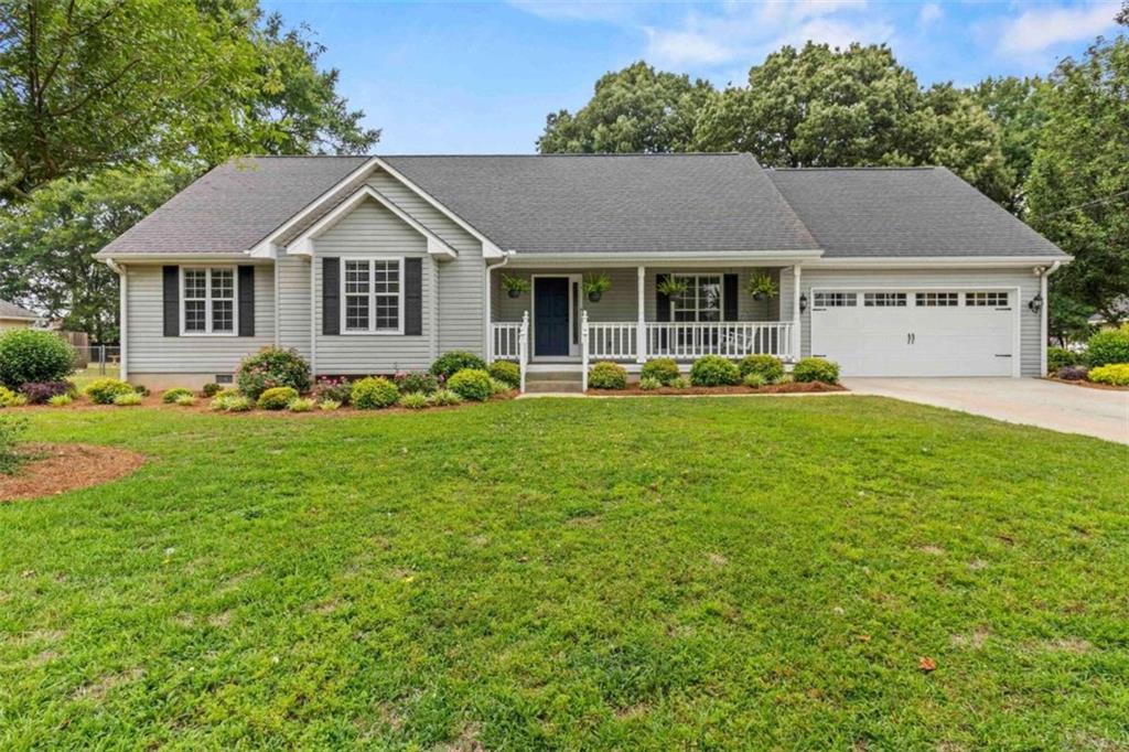 Welcome to 119 Lew Drive in Macon, GA! This stunning property offers a perfect blend of comfort, style, and convenience. Situated on a level yard, this spacious home spans an impressive 2,251 square feet, providing ample room for you and your loved ones.
Step outside onto the brand new 2022 deck, featuring top-of-the-line Trex deck boards. This inviting outdoor space offers a wonderful area for entertaining, relaxing, and enjoying the beautiful Georgia weather. Whether you're hosting a barbecue with friends or simply unwinding with a good book, this deck is sure to become one of your favorite spots.
Inside, you'll find a well-designed floor plan that caters to both functionality and aesthetic appeal. With four bedrooms and 2.5 baths, there's plenty of room for the whole family. The master suite boasts a serene atmosphere on the main level, offering a private sanctuary where you can retreat after a long day. The additional three bedrooms provide ample space for guests, children, or even a home office.
One of the standout features of this property is the separate screened-in porch. Imagine enjoying your morning coffee or a peaceful evening breeze while being protected from the elements. This versatile space can be transformed into a cozy reading nook, an outdoor dining area, or a place to unwind and take in the surrounding views.
As an added bonus, this home includes an additional entertainment room, providing endless possibilities for recreation and leisure. Whether you envision it as a game room, a home theater, or a space for family gatherings, this room allows for endless customization to suit your lifestyle.
Conveniently located in Macon, this property offers easy access to local amenities, schools, shopping centers, and entertainment options. With its combination of modern features, spacious layout, and desirable location, 119 Lew Drive is truly a gem waiting to be discovered.
Don't miss the opportunity to make this house your dream home. Contact us today to schedule a private tour and experience all that this property has to offer. Welcome to 119 Lew Drive, where comfort and style await you!