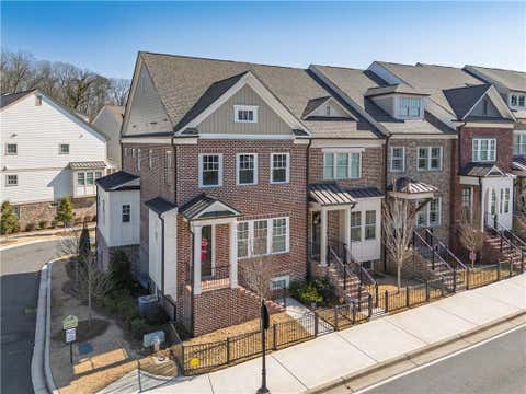 Townhouse For Sale - 4476 Lemon Street<br/> Acworth, GA 30101