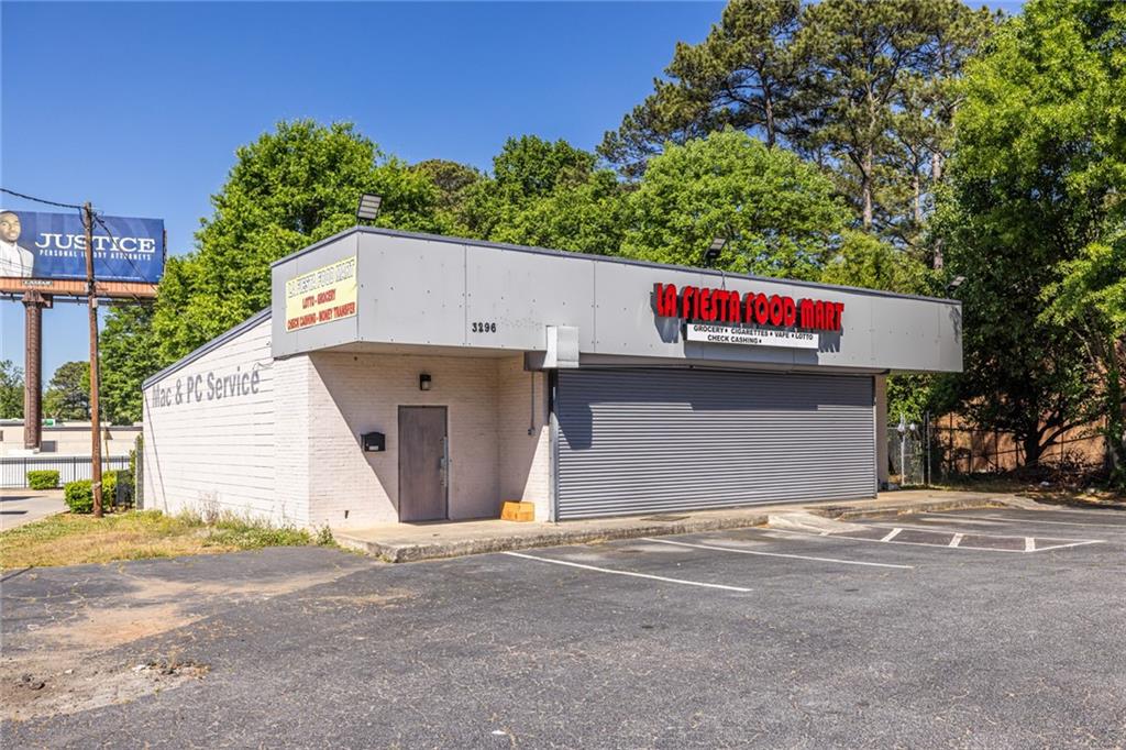 3296 Northcrest Road