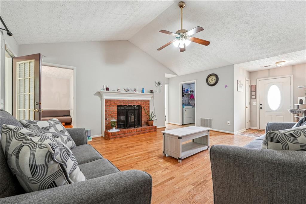 1921 Flint Hill Drive, Lawrenceville, Georgia image 7