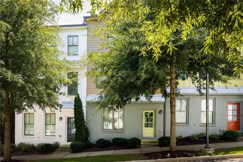 Townhouse For Sale - 753 SE Hamilton Circle<br/> Atlanta, GA 30312