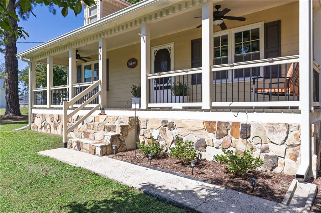 702 Calloway Drive