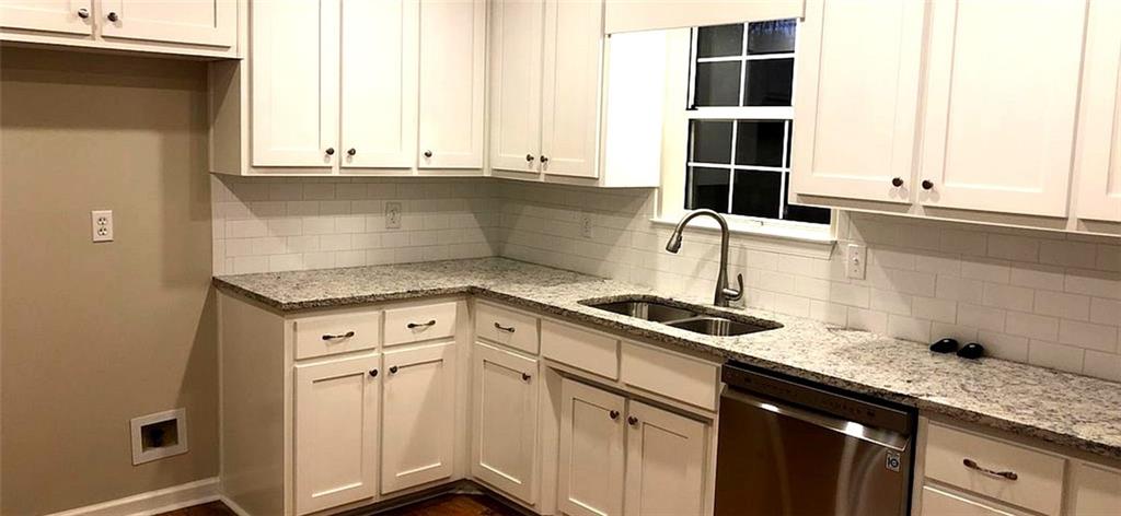 3502 Greystone Drive