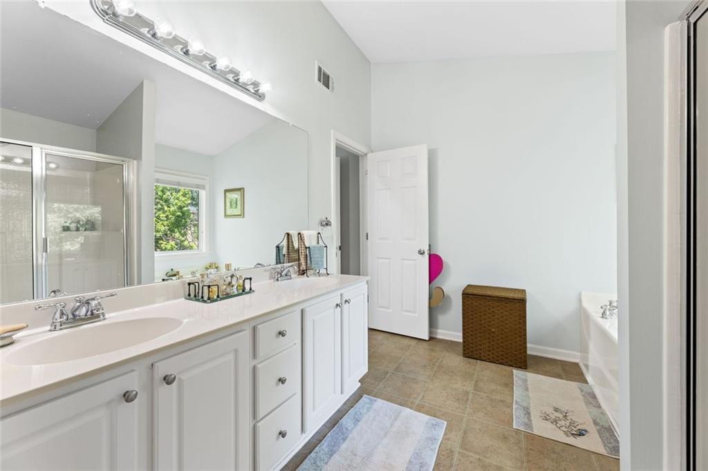 5415 Fieldfreen Drive, Cumming, Georgia image 32
