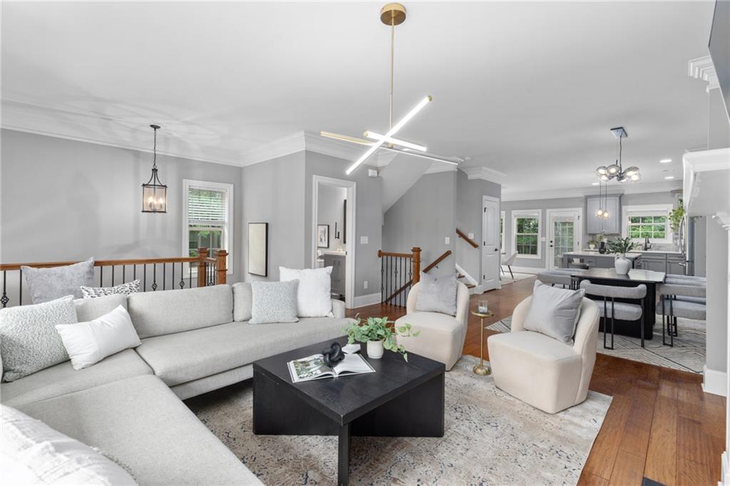 2528 Magnolia Ridge Drive