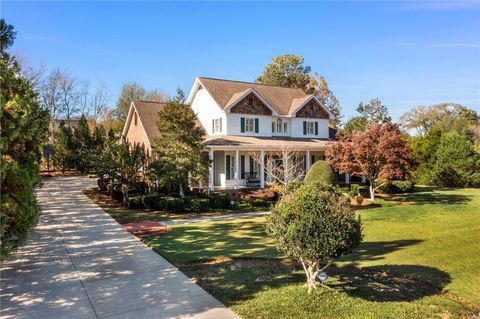 A home in Calhoun