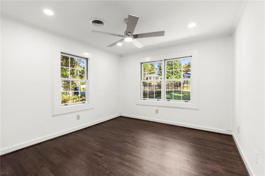Woodland Hills - Residential