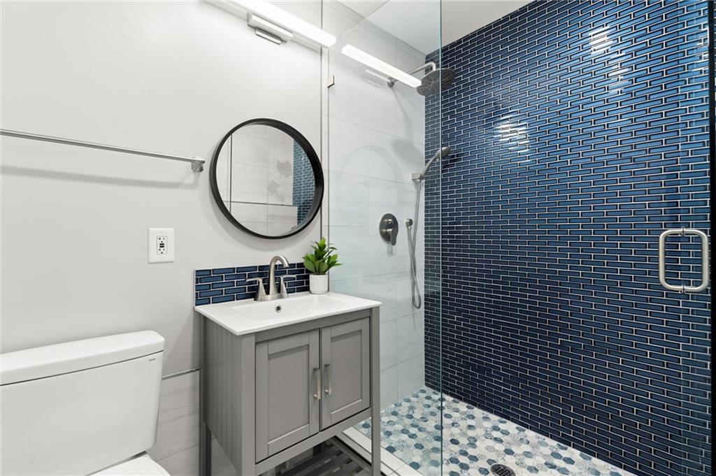 Woodland Hills - Residential