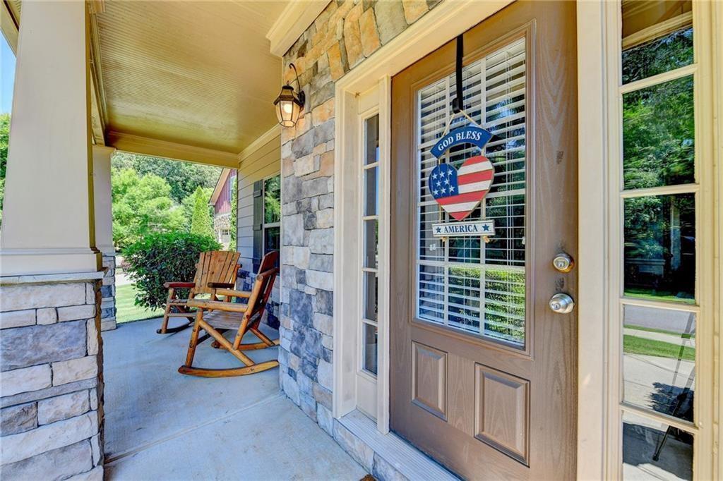 3975 Silverthorn Trace