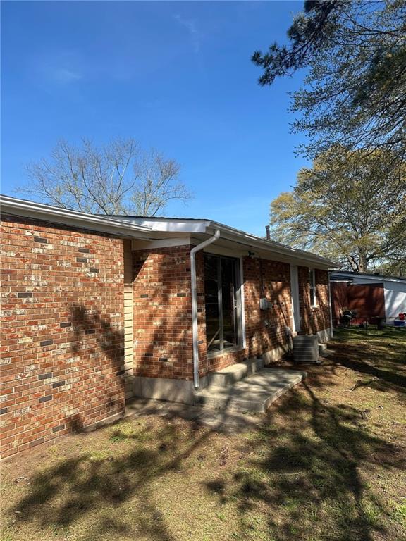 407 Hilltop Drive, Forest Park, Georgia image 8