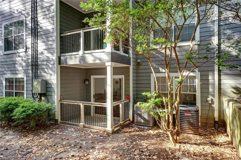 8106 Santa Fe Parkway