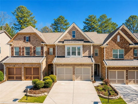 Townhouse For Sale - 1615 Faircrest Lane<br/> Alpharetta, GA 30004