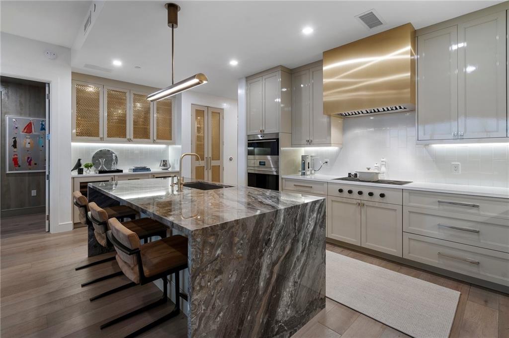 2520 Peachtree Road NW 1202