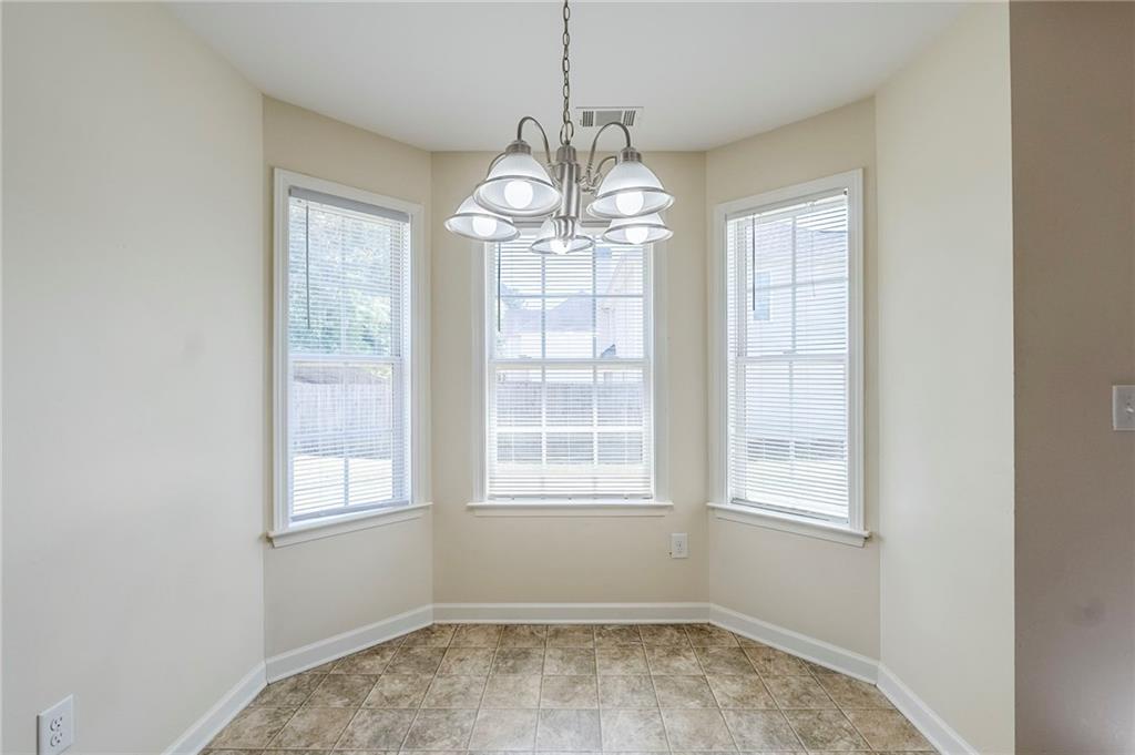 811 Betsy Ross Trail, Hampton, Georgia image 11