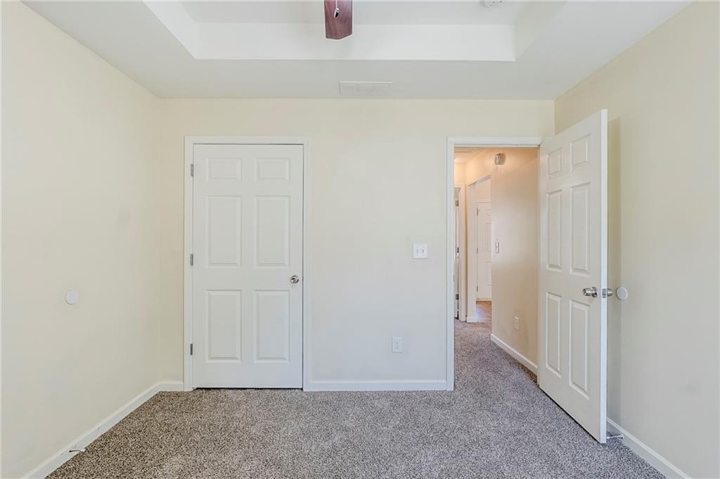 811 Betsy Ross Trail, Hampton, Georgia image 16