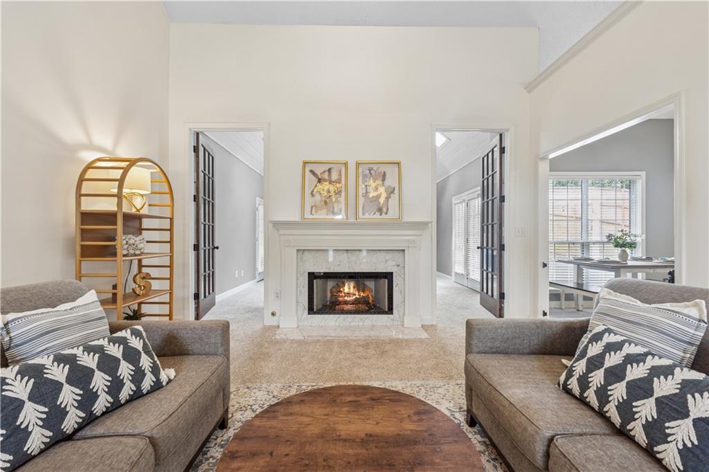 1020 Regency Drive, Acworth, Georgia image 2